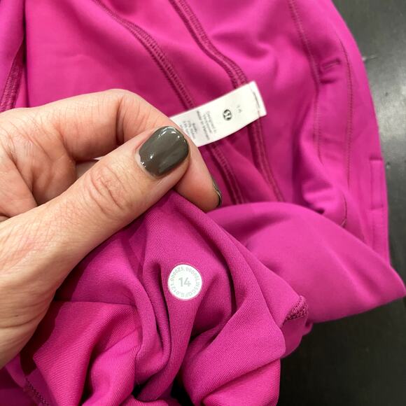 Lululemon Invigorate High-Rise Tight 25" Ripened Raspberry Women's Size 14 - Picture 3 of 4